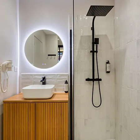 La Love-room D'alice Balneo Et Video-projecteur ! *