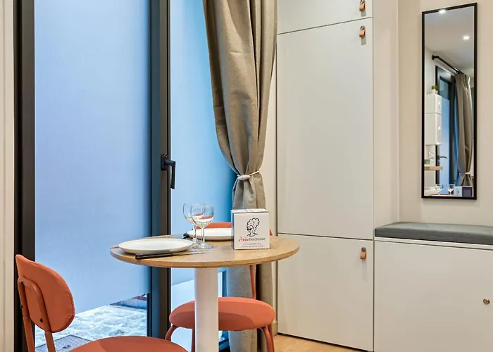 Apartment La Love-room D'alice Balneo Et Video-projecteur ! *