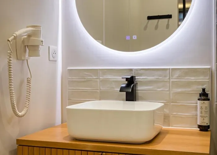 Apartment La Love-room D'alice Balneo Et Video-projecteur ! Rouen