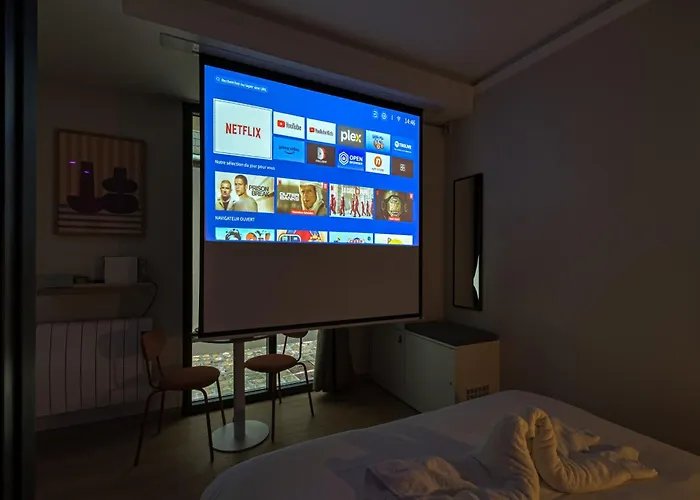 La Love-room D'alice Balnéo Et Vidéo-projecteur !