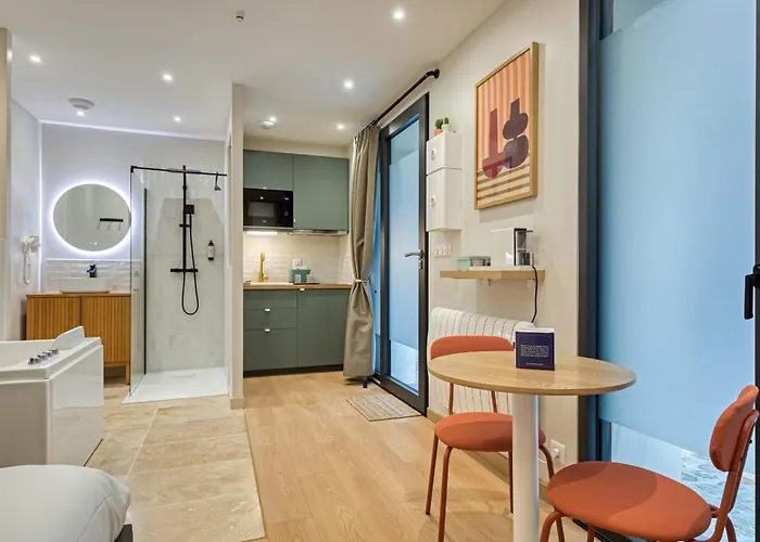 Apartment La Love-room D'alice Balneo Et Video-projecteur !