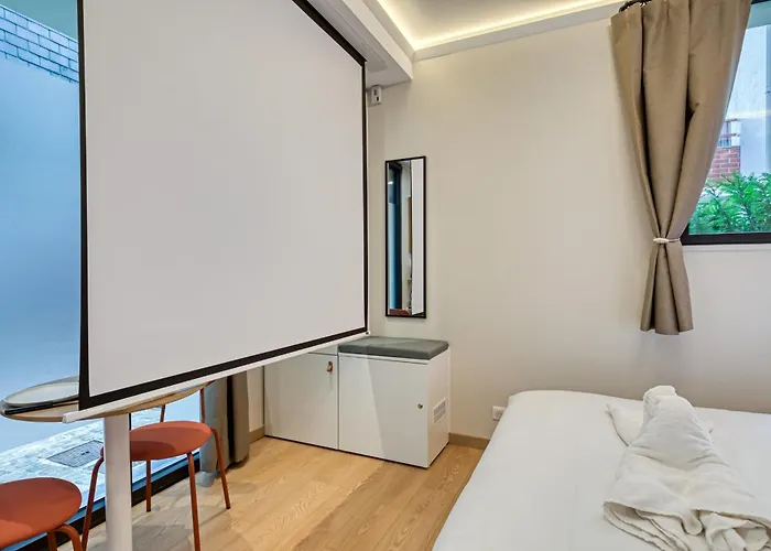 La Love-room D'alice Balnéo Et Vidéo-projecteur ! Appartement *