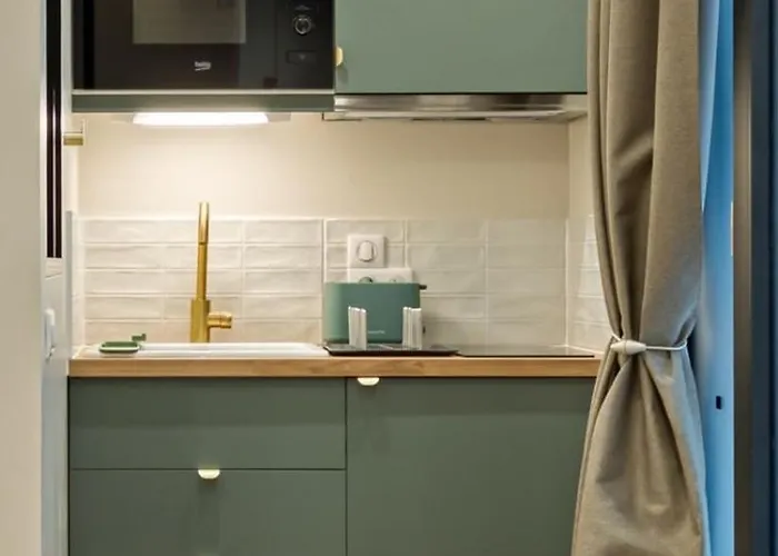 La Love-room D'alice Balneo Et Video-projecteur ! *